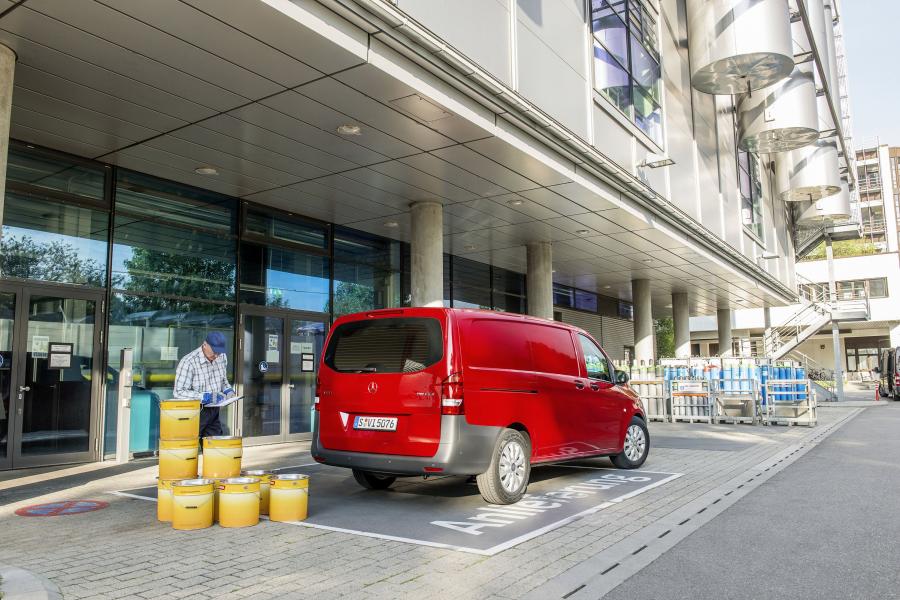  Mercedes-Benz Vito Panel Van 2014 года  (фото 12 из 45)